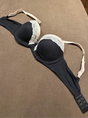 Victoria's Secret Body by Victoria Lined Demi Bra with White Lace and Baby Pink